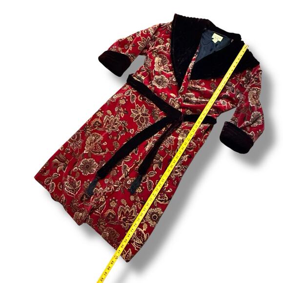 VTG Victoria's Secret Gold Label Red Black Paisley Floral Velvet Robe M/L Chunky - Picture 8 of 16